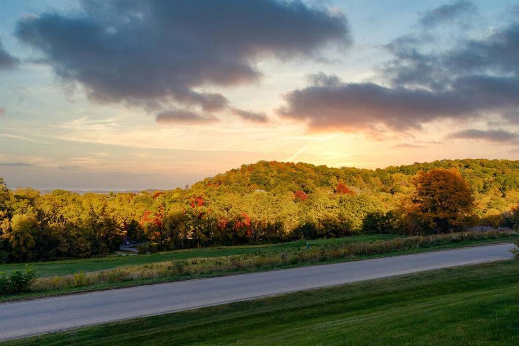 Relaxing 2Bedroom Townhome W/Playroom & Great View Galena Extérieur photo